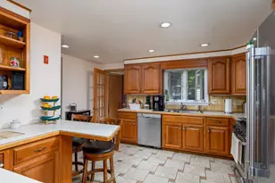 142 Jamieson Rd, Holden, MA 01520 - Photo 2