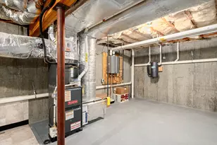 1 Green Ln, Framingham, MA 01701 - Photo 36