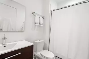 618 E 2nd St, Boston, MA 02127 - Photo 10
