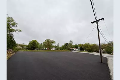 685 Quaker Hwy, Uxbridge, MA 01569 - Photo 1