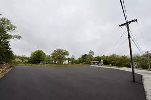 685 Quaker Hwy, Uxbridge, MA 01569 - Photo 1