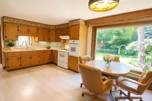 51 Whipple Rd, Billerica, MA 01821 - Photo 4