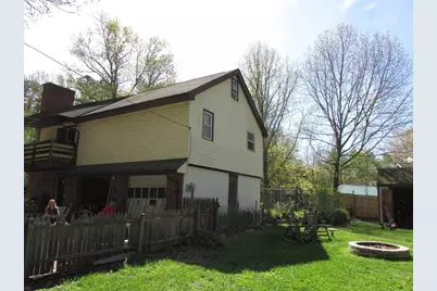 10 Bartlett St, South Hadley, MA 01075 - Photo 34