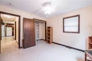 10 Bartlett St, South Hadley, MA 01075 - Photo 36