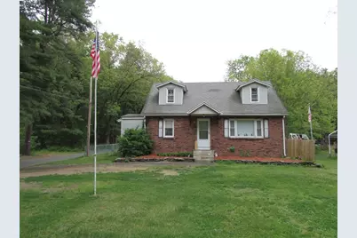 10 Bartlett St, South Hadley, MA 01075 - Photo 1