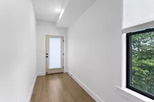 12 Bowdoin Ave, Boston, MA 02121 - Photo 20