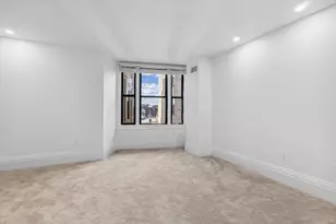 390 Commonweath Ave, Boston, MA 02215 - Photo 10