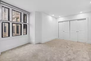 390 Commonweath Ave, Boston, MA 02215 - Photo 6