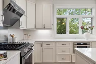 14 Mill Stone Dr, Sherborn, MA 01770 - Photo 6