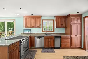 94 Rosemary St, Brockton, MA 02302 - Photo 4
