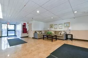 4975 Washington St, Boston, MA 02132 - Photo 28
