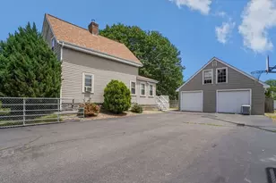 13 Waverly St, Taunton, MA 02780 - Photo 4