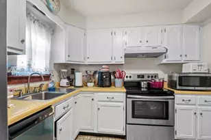 13 Waverly St, Taunton, MA 02780 - Photo 20