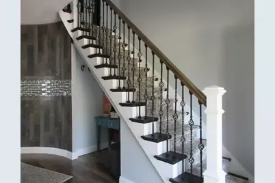 114 South Main St, Orange, MA 01364 - Photo 24