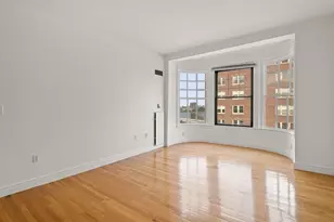 4 Charlesgate E, Boston, MA 02215 - Photo 6