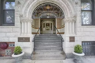 4 Charlesgate E, Boston, MA 02215 - Photo 18