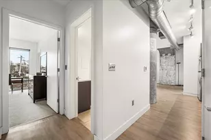 9 Medford St, Somerville, MA 02143 - Photo 20