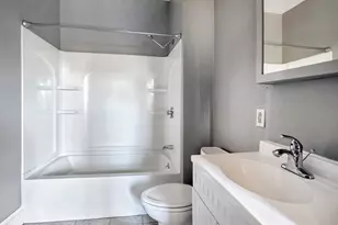 56 Peabody St, Salem, MA 01970 - Photo 12