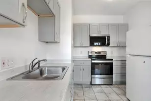 56 Peabody St, Salem, MA 01970 - Photo 10