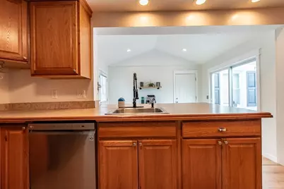 67 Cherry Hill Drive, Seekonk, MA 02771 - Photo 6