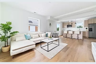 24 Kensington #2, Somerville, MA 02145 - Photo 2