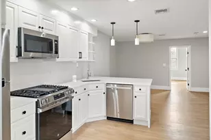 64 Trenton St, Boston, MA 02128 - Photo 10
