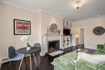 1 Chestnut Street #3B, Boston, MA 02108 - Photo 4