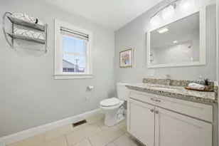 305 Lynn St, Malden, MA 02148 - Photo 22