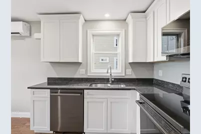479 Washington Street #479, Haverhill, MA 01832 - Photo 2