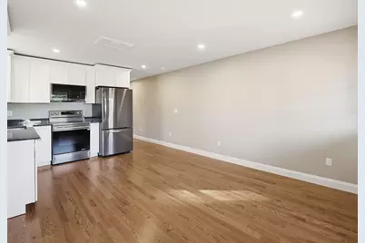 479 Washington Street #479, Haverhill, MA 01832 - Photo 4