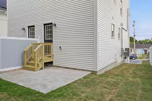 479 Washington St, Haverhill, MA 01832 - Photo 24