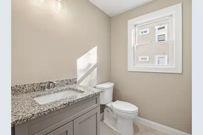 479 Washington Street #479, Haverhill, MA 01832 - Photo 8