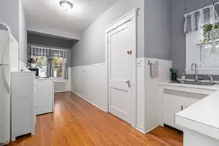2 Calumet Ave, Worcester, MA 01606 - Photo 10