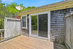 4 Wildflower Ln, Yarmouth, MA 02675 - Photo 6