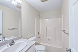 4 Wildflower Ln, Yarmouth, MA 02675 - Photo 20