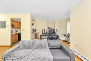 90 Blue Hill Ave, Boston, MA 02119 - Photo 18