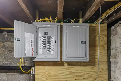 69-71 Hall St, North Adams, MA 01247 - Photo 24