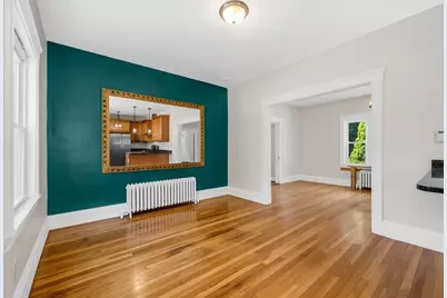11 North Warren St, Woburn, MA 01801 - Photo 6