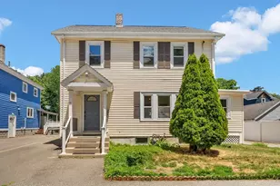 11 N Warren St, Woburn, MA 01801 - Photo 1