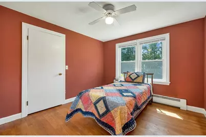 36 Louisberg St, Lawrence, MA 01843 - Photo 16