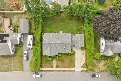 36 Louisberg St, Lawrence, MA 01843 - Photo 34