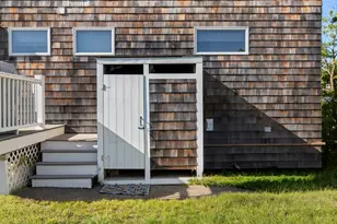 11 Sleepy Hollow Dr, Gloucester, MA 01930 - Photo 18