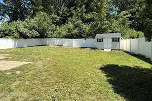 13 N Martin Rd, Amesbury, MA 01913 - Photo 12