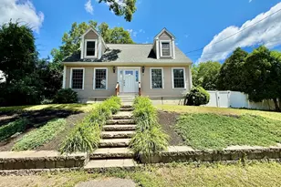 13 N Martin Rd, Amesbury, MA 01913 - Photo 2