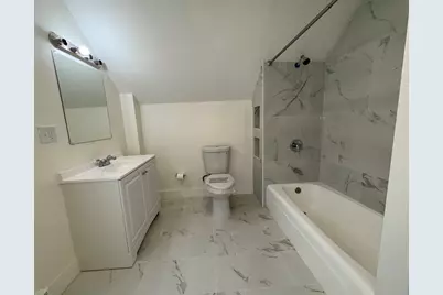 930 S Franklin St #2, Holbrook, MA 02343 - Photo 4