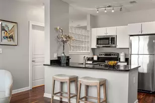 4 Repton Circle, Watertown, MA 02472 - Photo 2