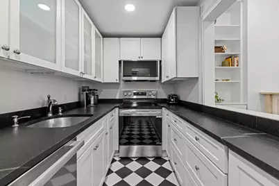 76 Waltham St #2, Boston, MA 02118 - Photo 10