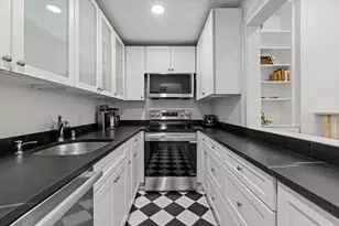 76 Waltham St, Boston, MA 02118 - Photo 10
