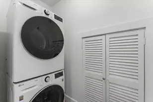 76 Waltham St, Boston, MA 02118 - Photo 14