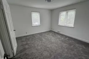 15-17 Belmont Rd, Brookline, MA 02467 - Photo 10